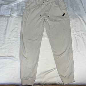 Nike joggers